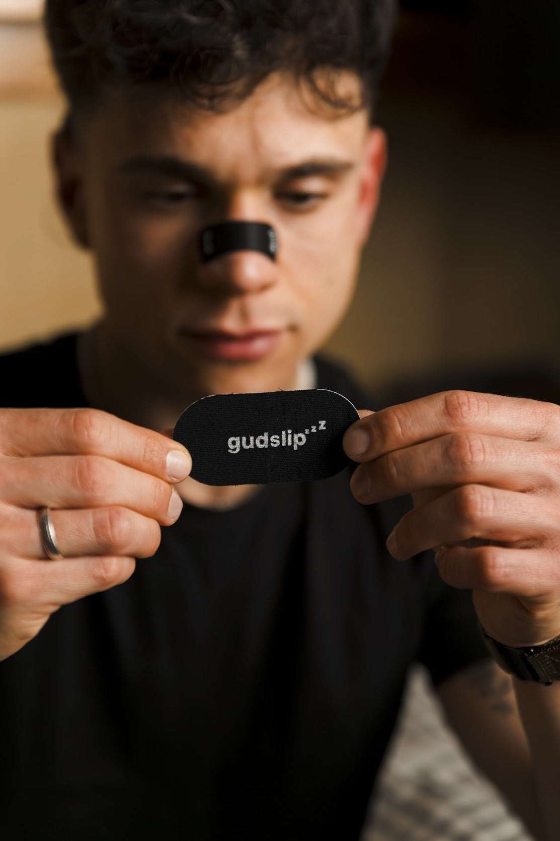 gudslip contact nose strip